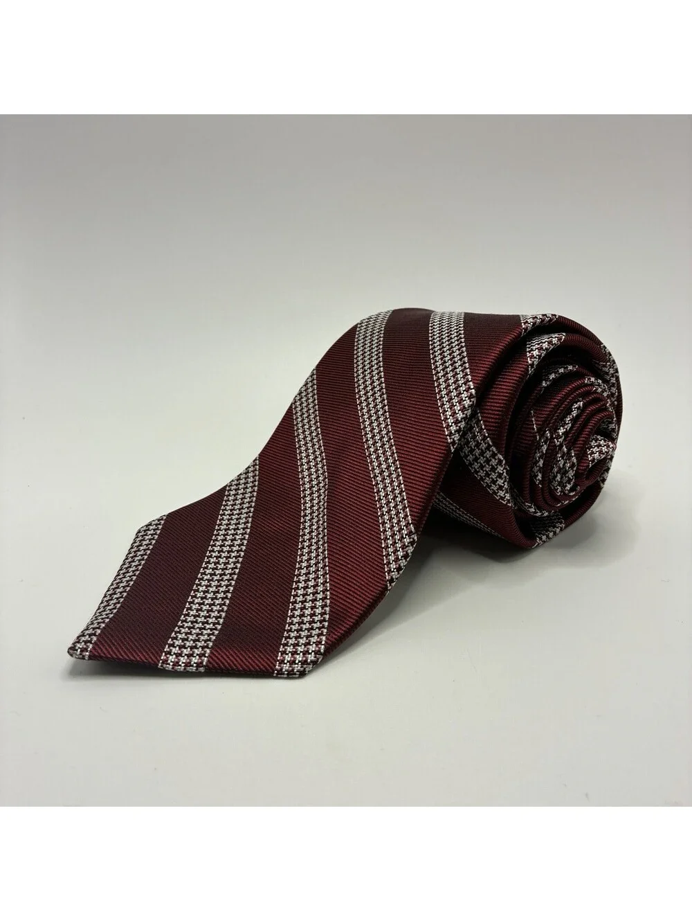 Brooks Brothers Neck Tie Made USA NY Silk Red White Stripe Business 3